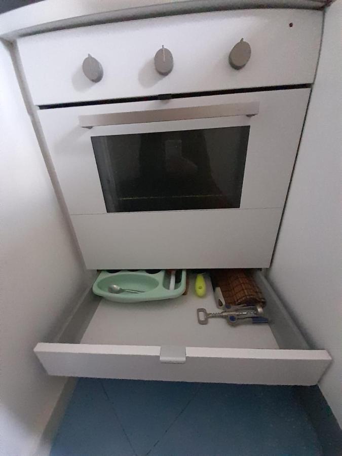 Cosy Alfama Apartment Lisbon Bagian luar foto